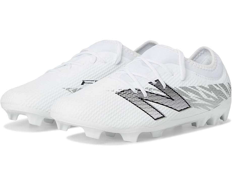

Кроссовки New Balance Kids Furon Team FG V8, цвет White/Metallic Silver/Black