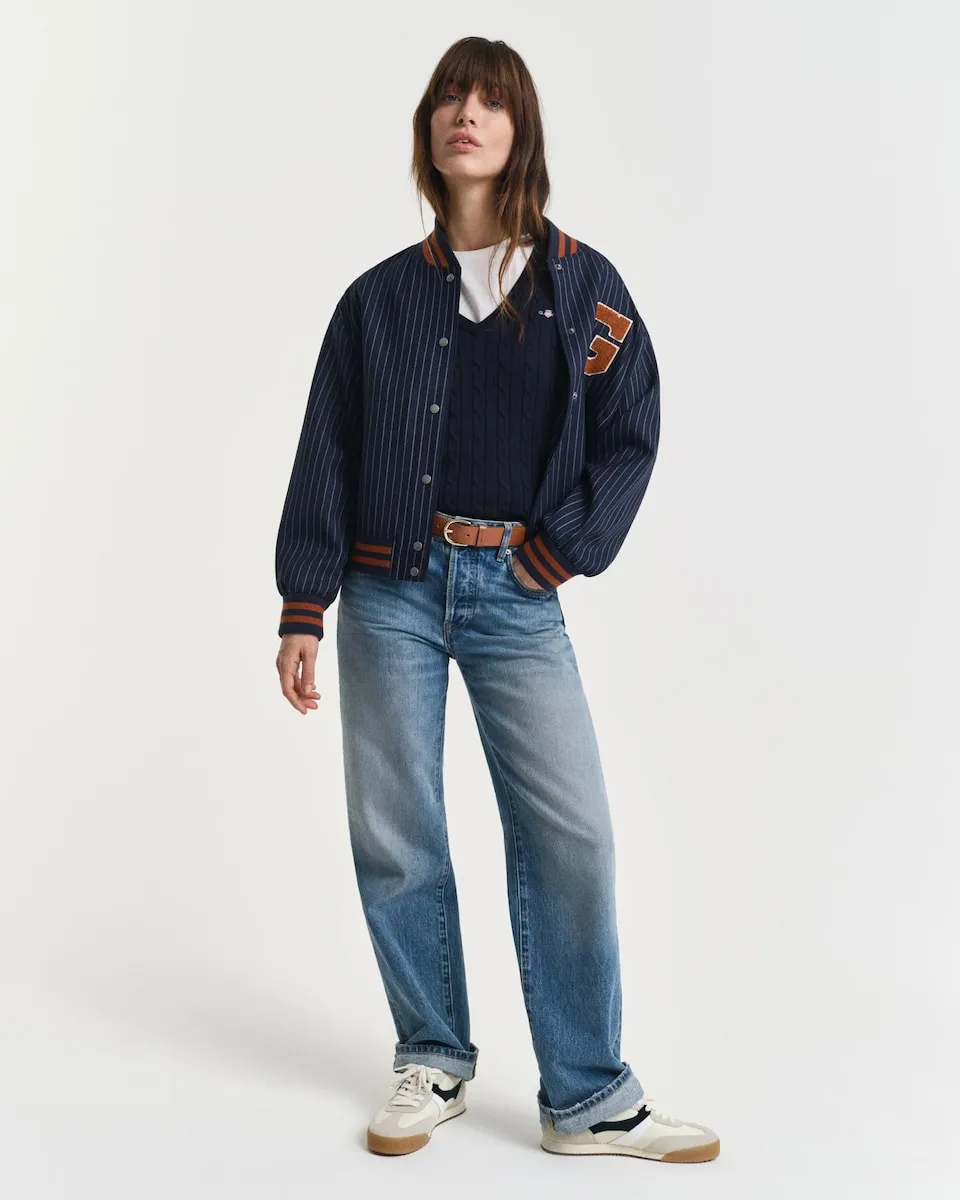 

Женский трикотажный свитер с косичкой и V-образным вырезом Gant, темно-синий