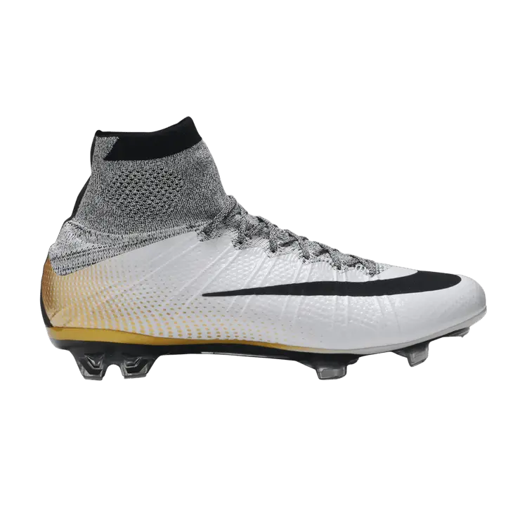 

Кроссовки Nike CR7 x Mercurial Superfly SE FG '324K Gold', белый