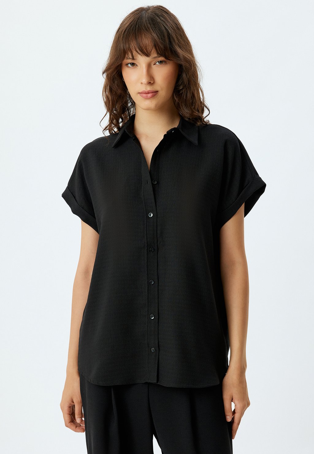 

Блузка на пуговицах SHORT SLEEVE Koton, черный