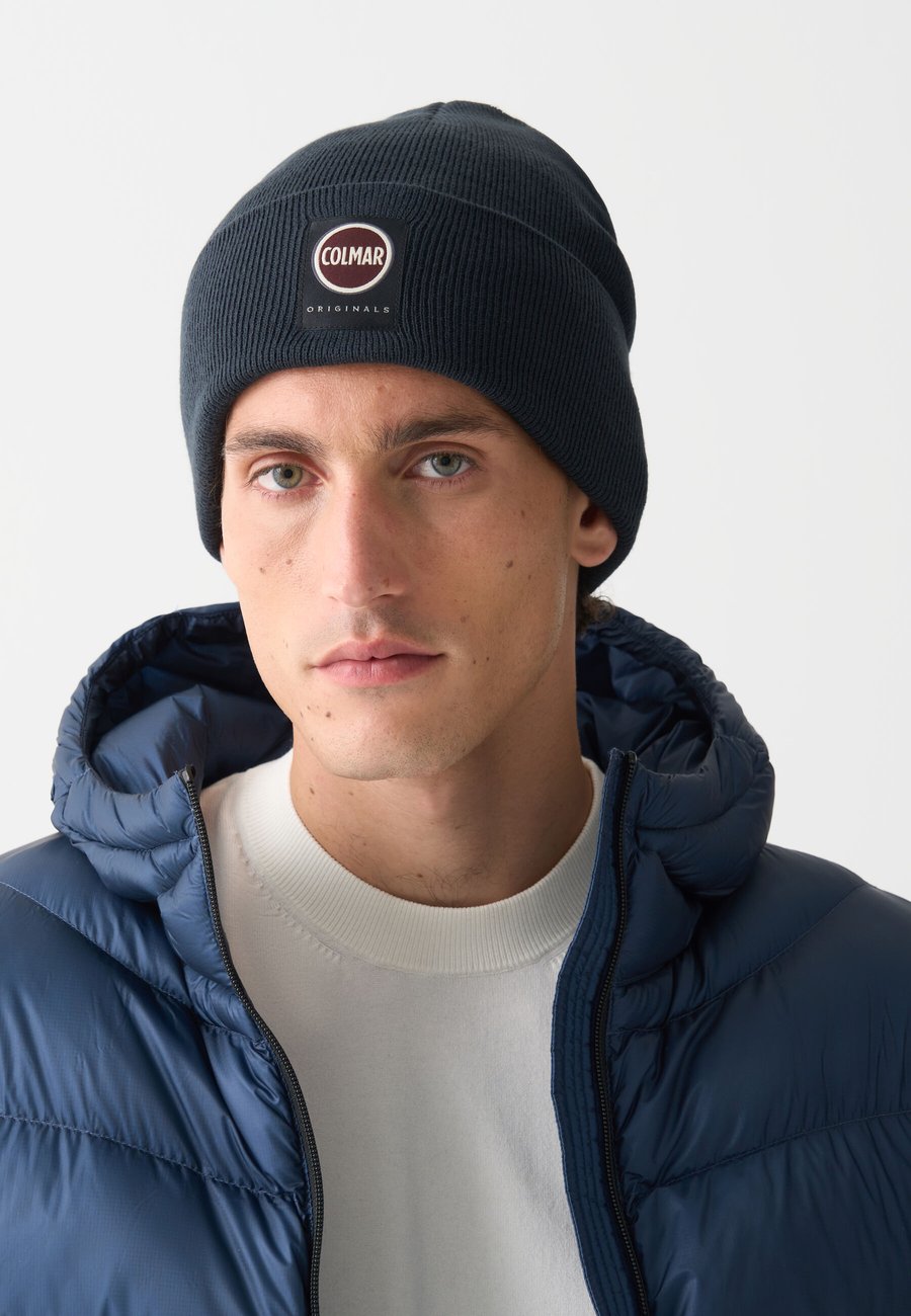 

Шапка Colmar Originals UNISEX WITH TURN-UP CUFF, Blue