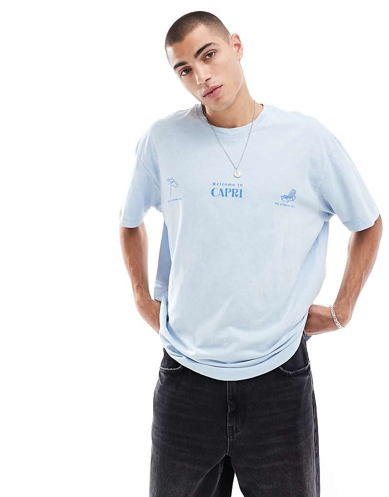 

Bershka – синяя футболка свободного кроя с мотивом капри