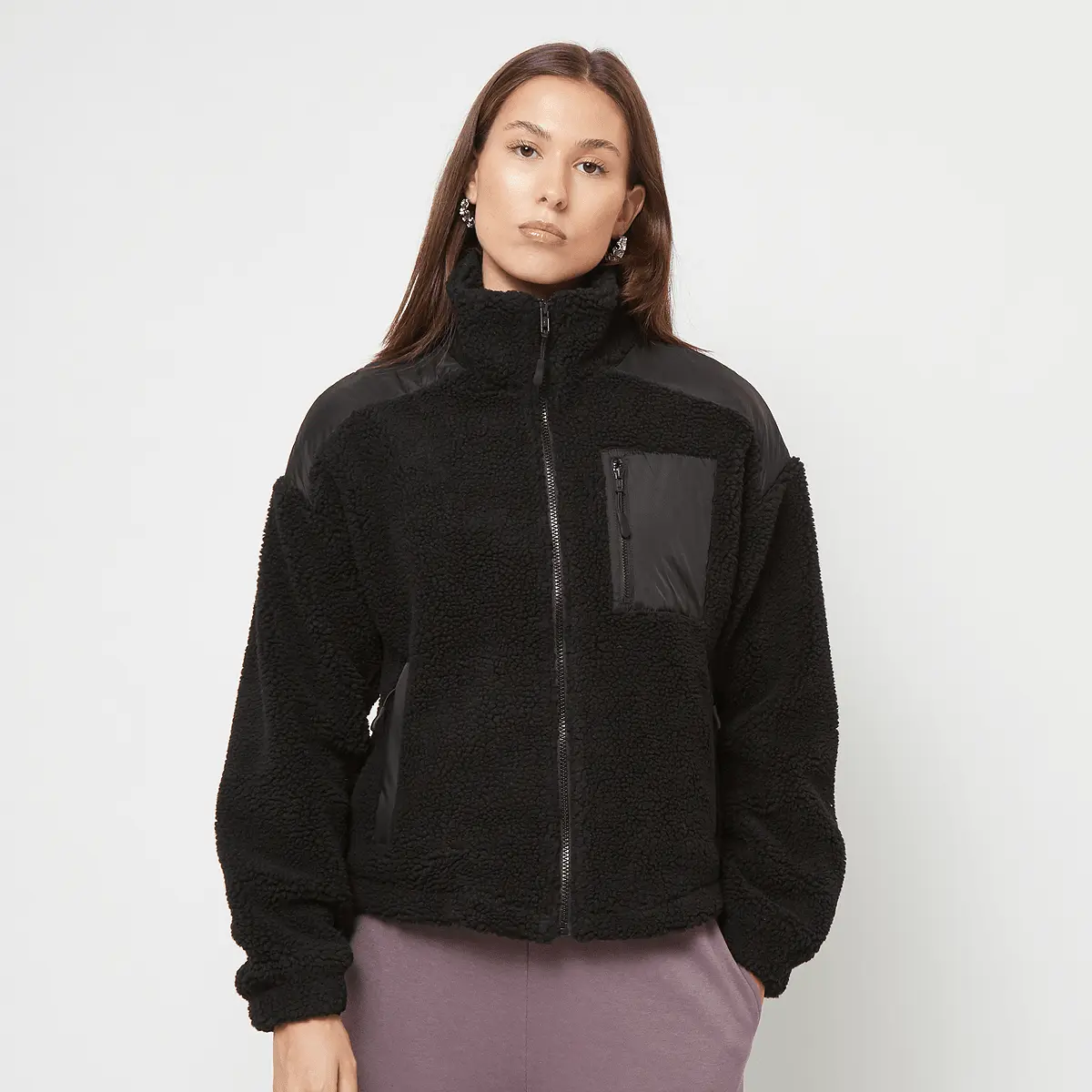 

Куртка Urban Classics Ladies Sherpa Mix Jacke, черный