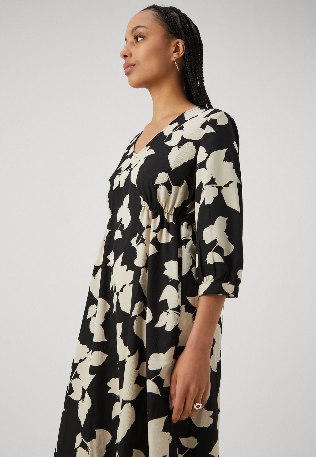 

Дневное платье Jdythilda 3/4 V Neck Dress JDY, черное/белое