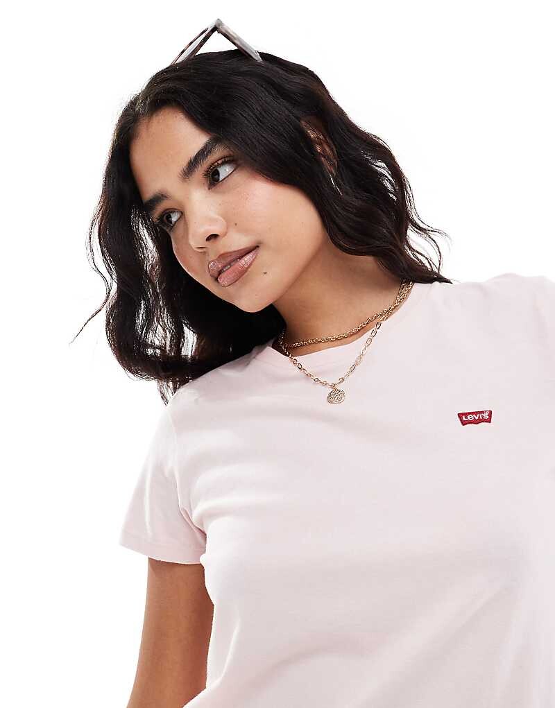 

Розовая идеальная маленькая футболка с логотипом Levi's