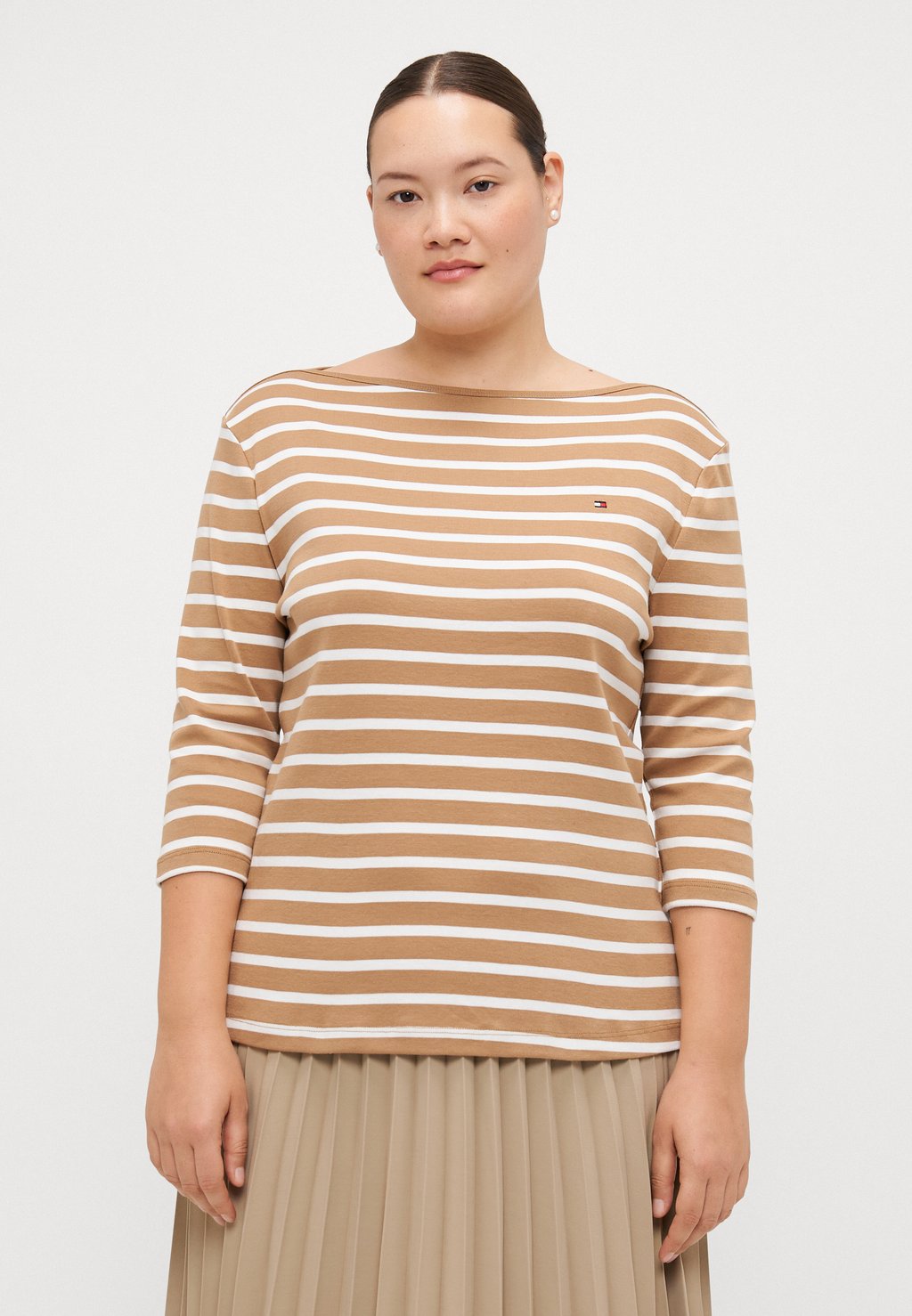 

Топ с длинными рукавами SLIM CODY BOAT 3/4 Tommy Hilfiger Curve, бежевый