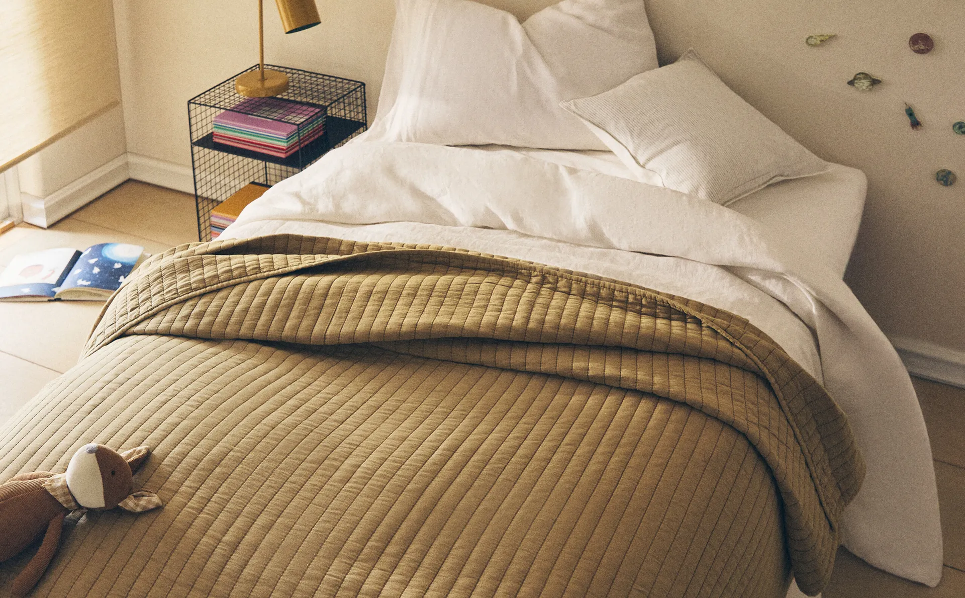 

Детское полосатое одеяло Zara Home, цвет Tan