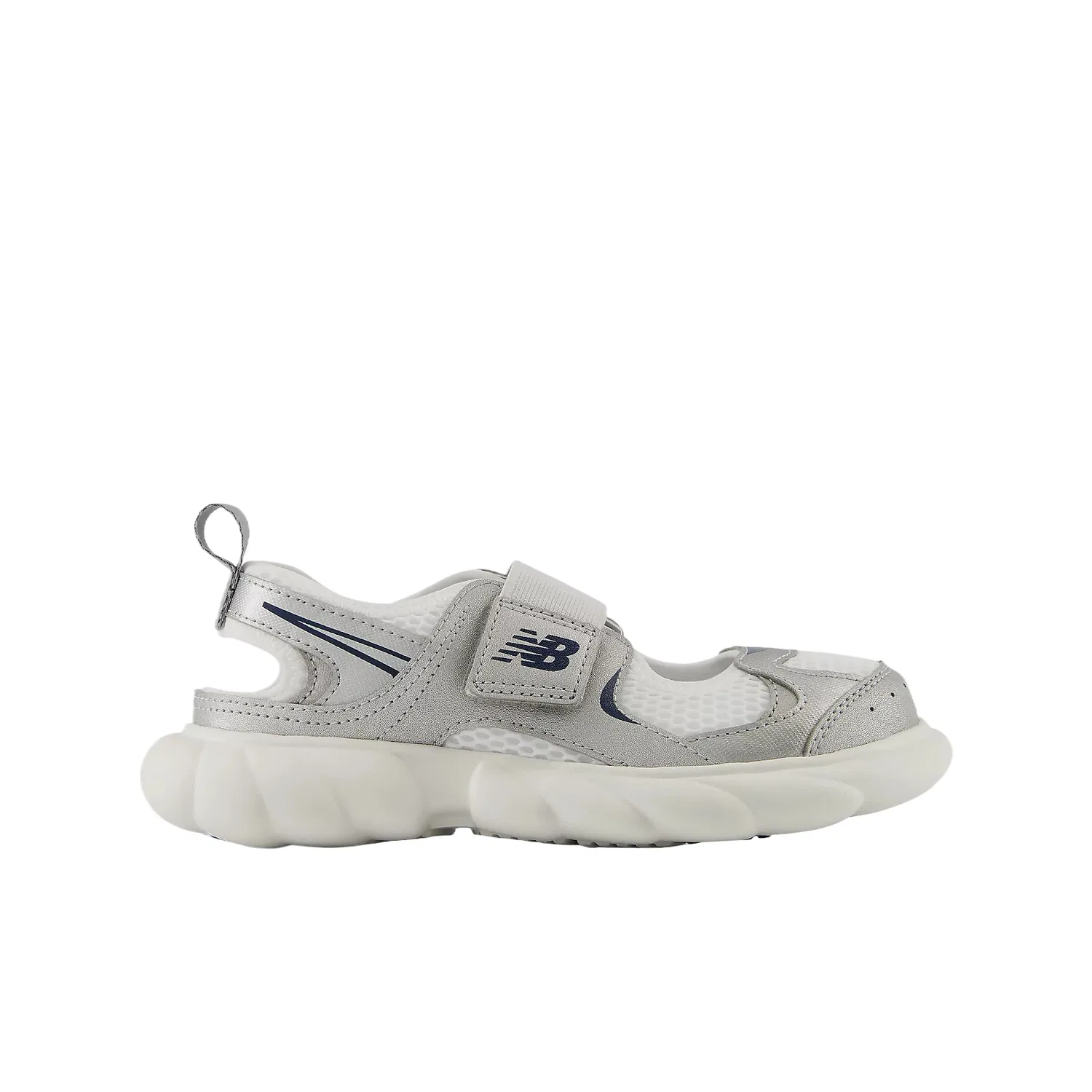 Детские сандалии NB 230 Mesh Slip Resistant And Breathable Low top на широкую стопу для женщин New Balance, Silver Metal with Navy Blue — фото 3