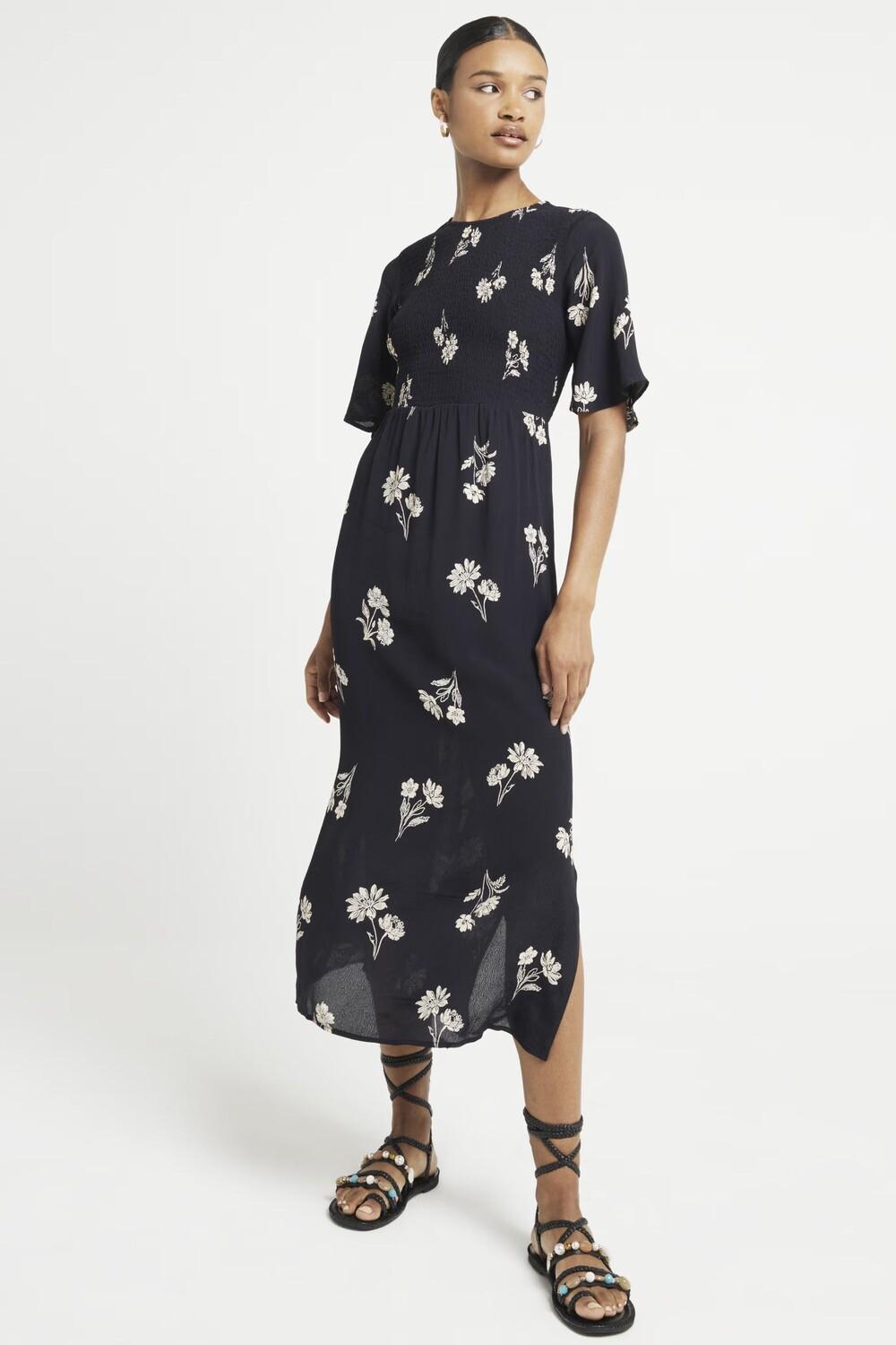 

Платье с рукавами ангелочками и сборками River Island, черный