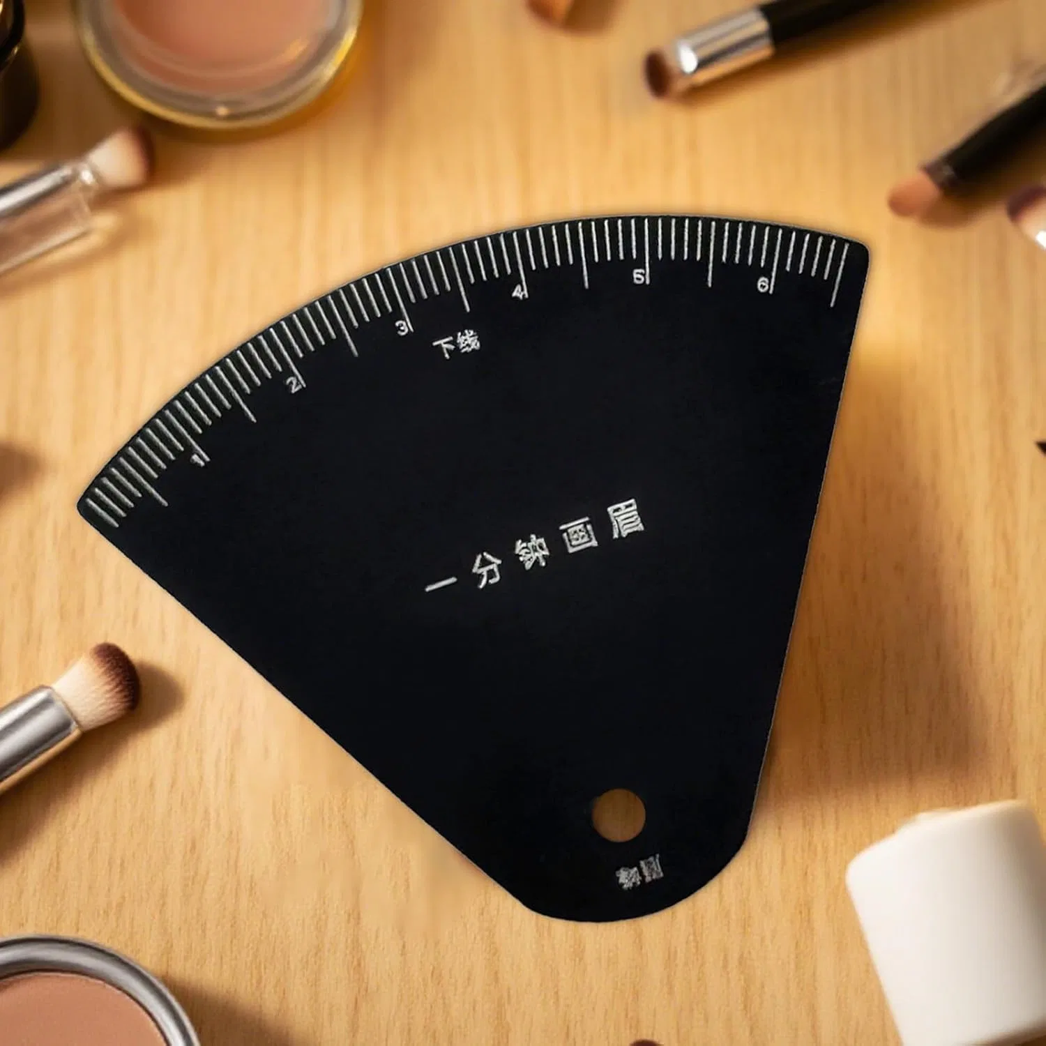 Трафарет для бровей Brow Mapping, металлический, 6.5x5.5 см — фото 2