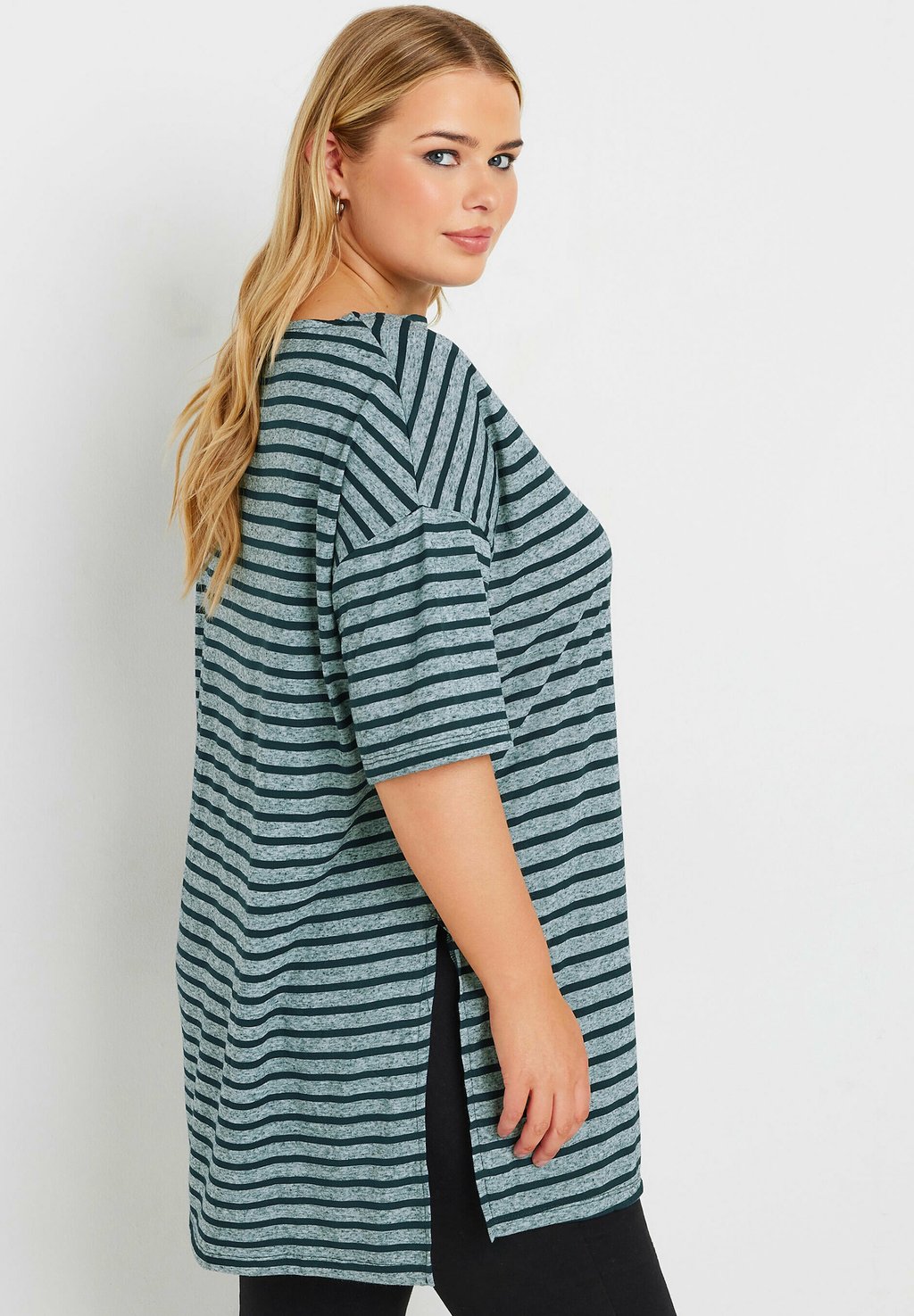 

Топ с длинными рукавами STRIPE Yours Clothing, синий