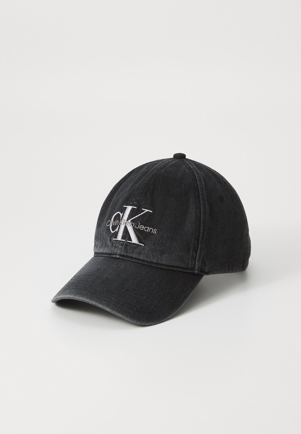 

Бейсболка UNISEX Calvin Klein Jeans, черный