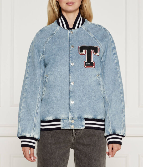 

Куртка женская Tommy Jeans джинсовая свободного кроя, голубой