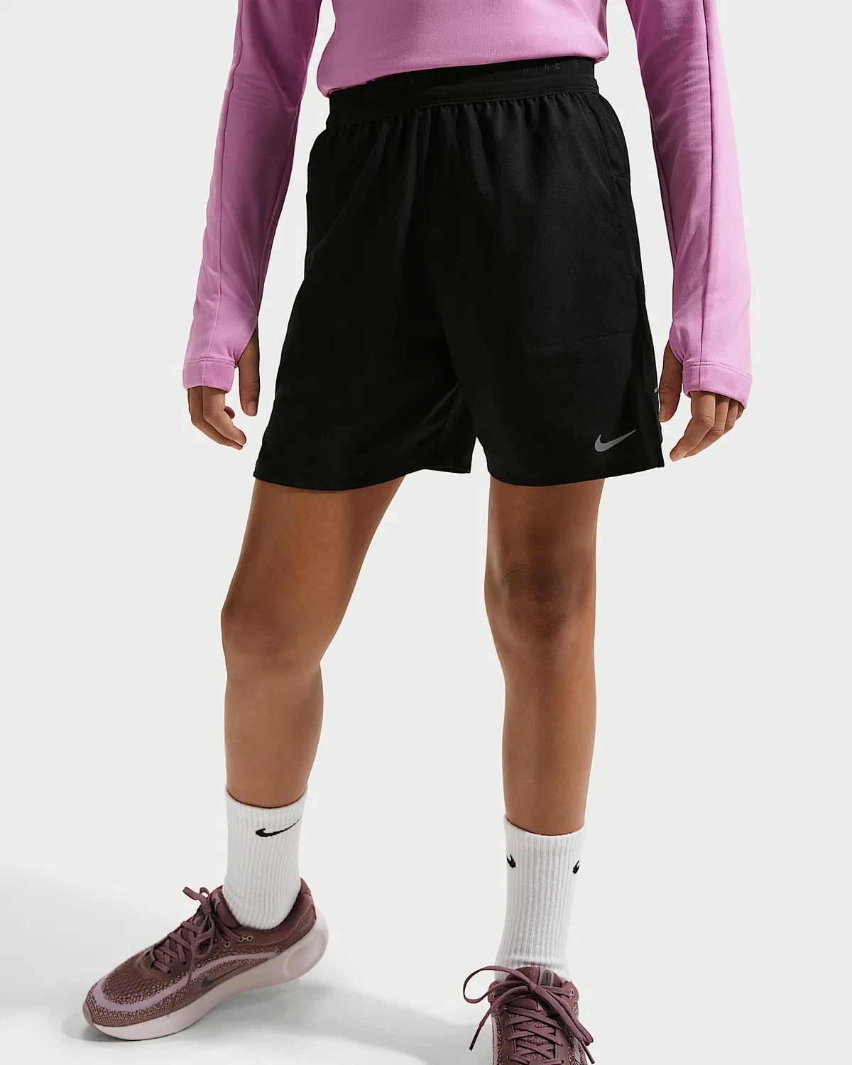 Детские тренировочные шорты Nike Stride Dri-FIT, Black — фото 2