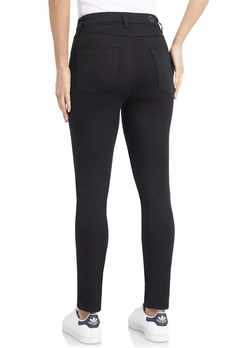 

Джинсы Wonderjeans с завышенной талией "High Waist WH72", высокого кроя, слегка укороченные брючины, черный
