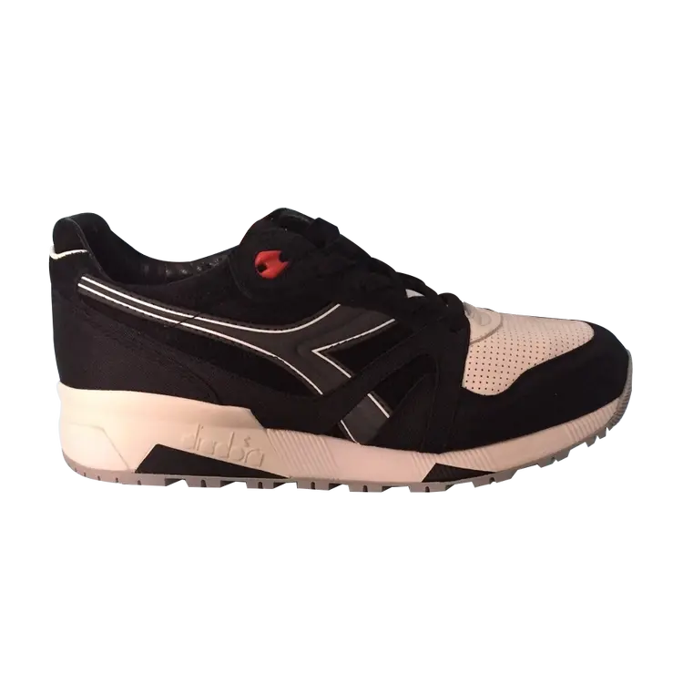 

Кроссовки Diadora Concepts x N9000 Ratpack 'Tuxedo', черный