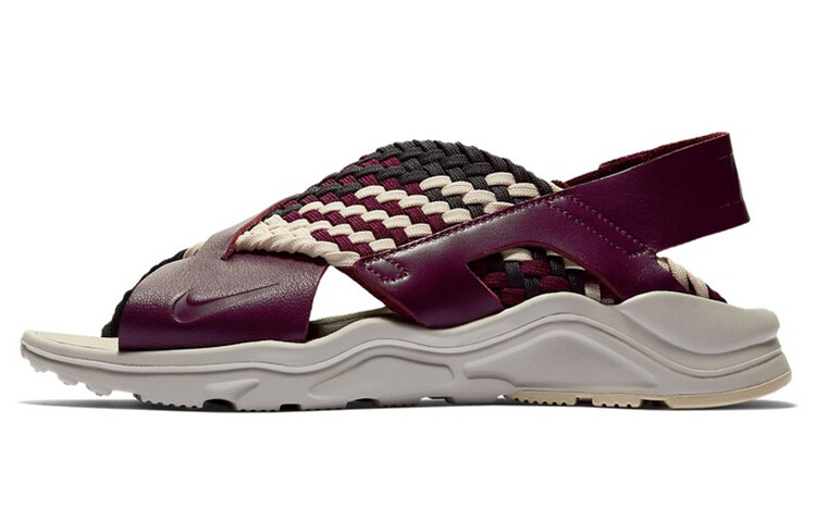 Женские пляжные сандалии Nike Air Huarache