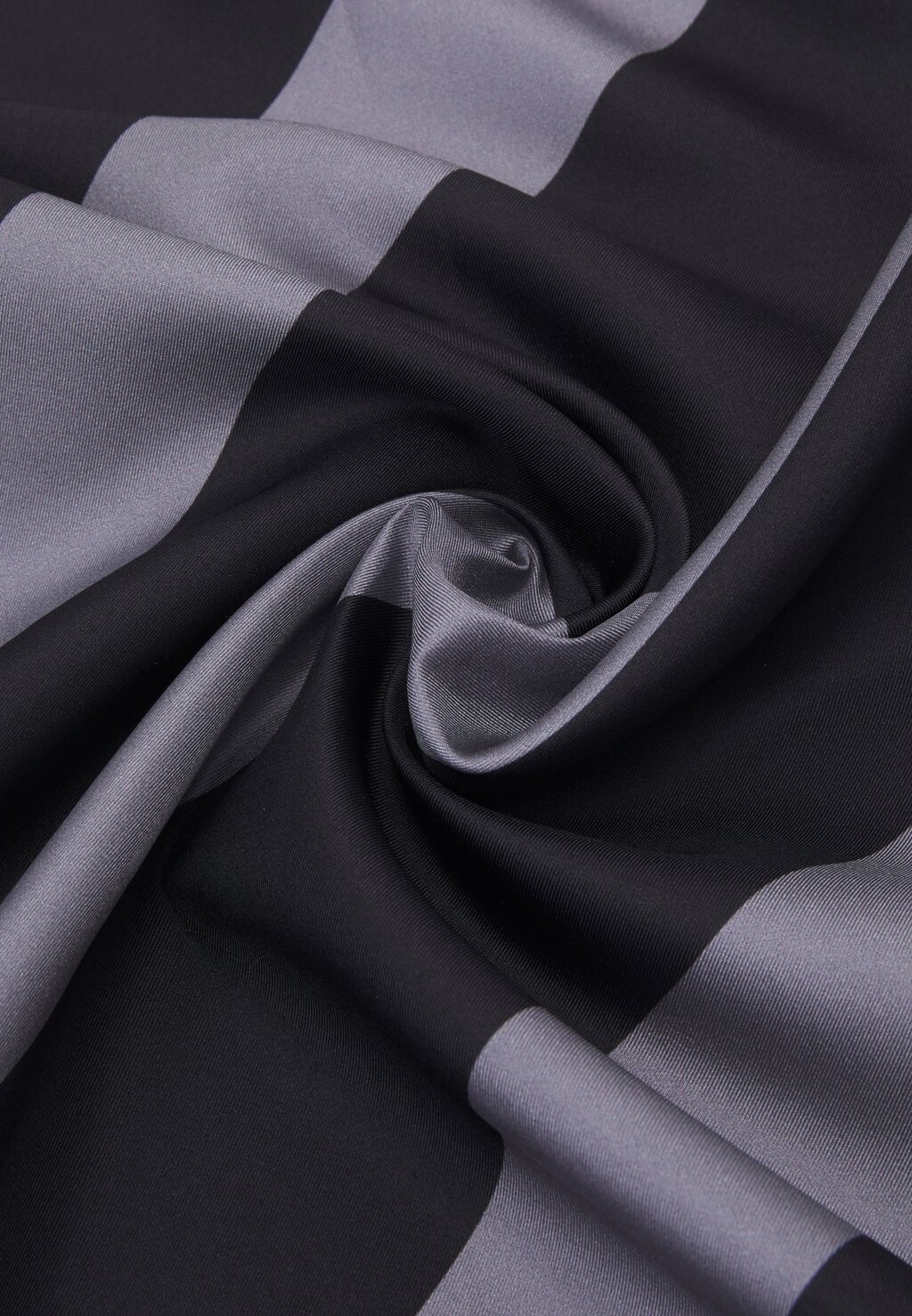 

Шарф FOULARD Emporio Armani, черный