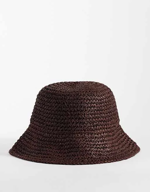 

Шоколадная соломенная шляпа-ведро крючком ASOS DESIGN