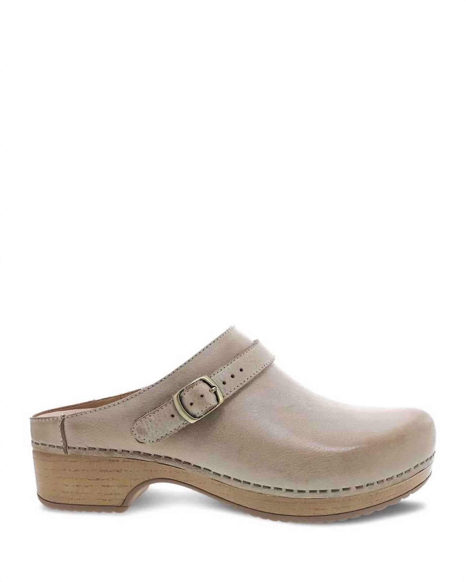 Женские мюли-трансформеры Berry Nubuck Slip On в устричном цвете dansko, цвет oyster