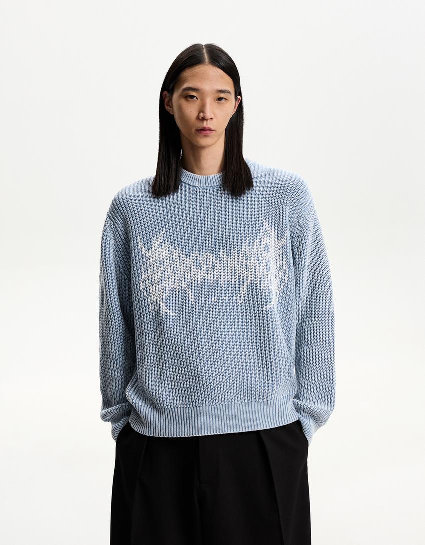 

Напечатанный свитер Bershka, синий