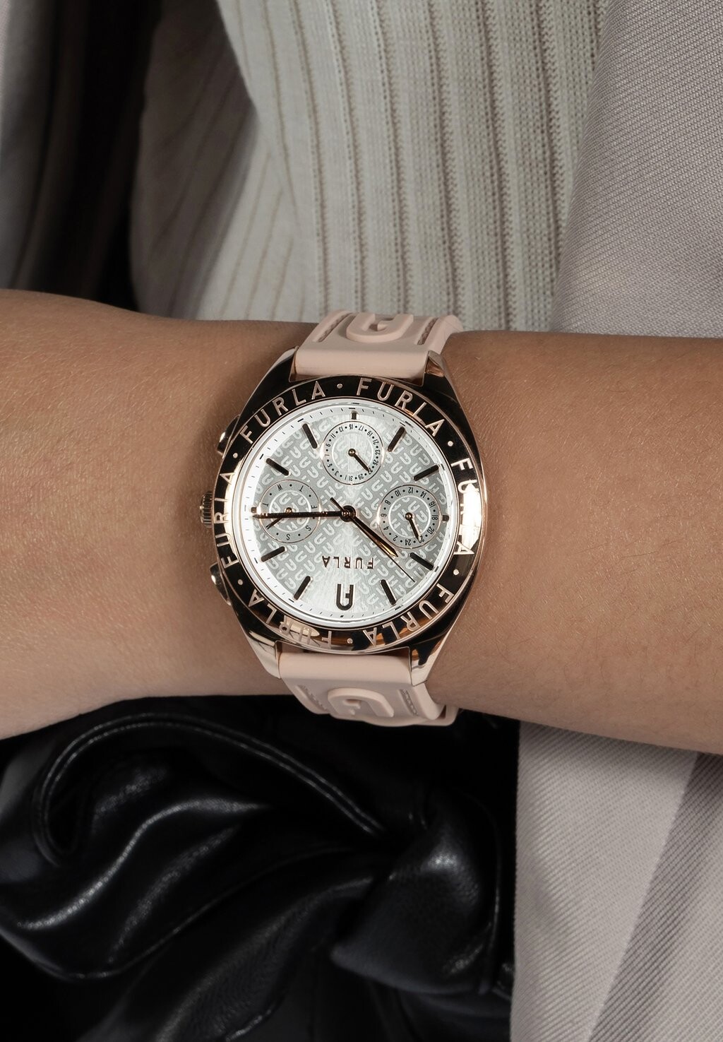 

Хронограф QUARTZ LOGOS Furla, цвет rose gold tone