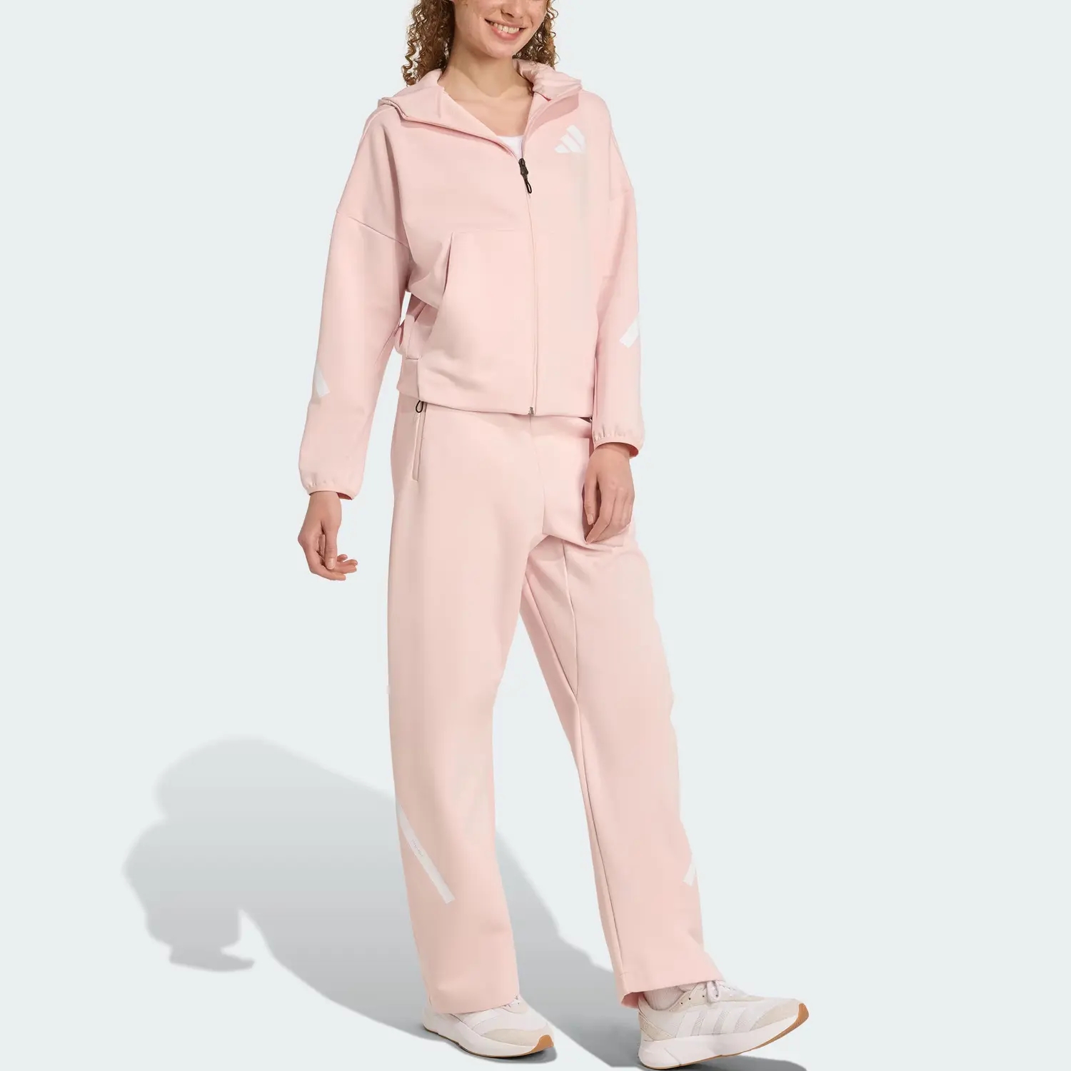 Брюки Casual True Healing Series BARREL TRACKSUIT BOTTOMS Adidas, светло-розовый/белый — фото 3