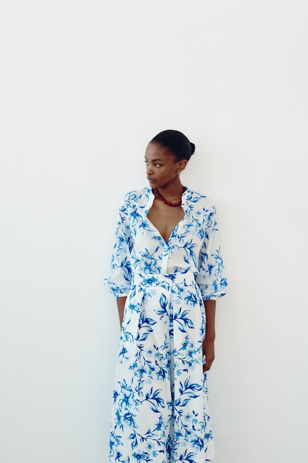 

Блузка из хлопка с принтом ZARA, синий/белый