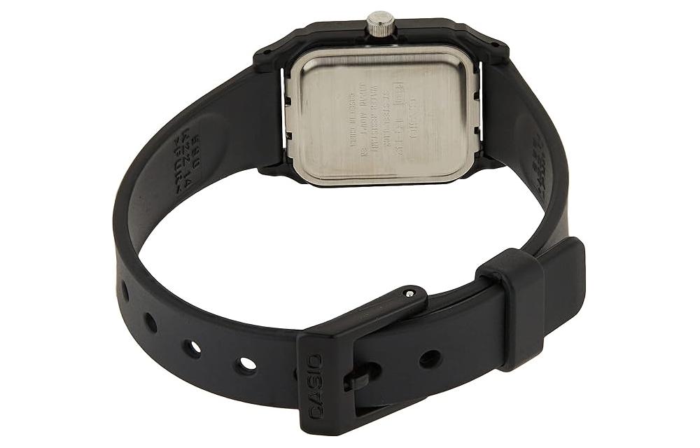 

Женские часы YOUTH белые LQ-142-7E CASIO