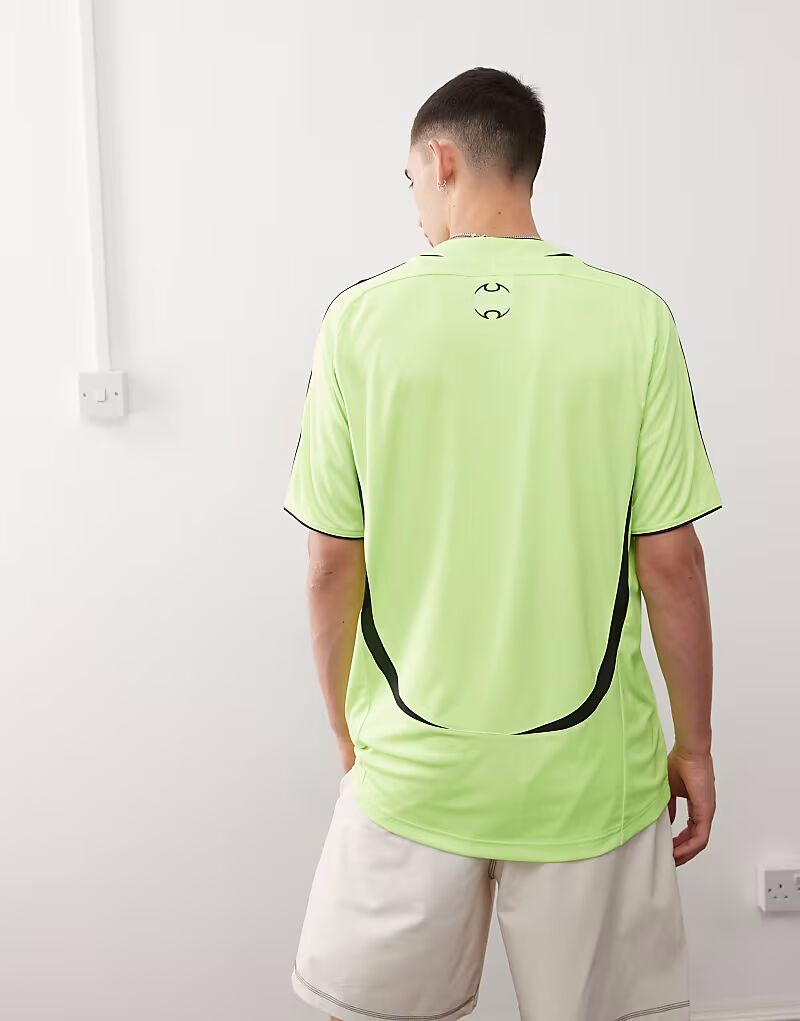 Ярко-зеленый/черный футболка Adidas Originals Teamgeist adicolor — фото 2