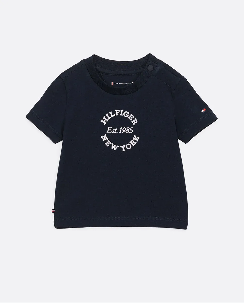 

Однотонная футболка с короткими рукавами и вышитым логотипом спереди Tommy Hilfiger, синий