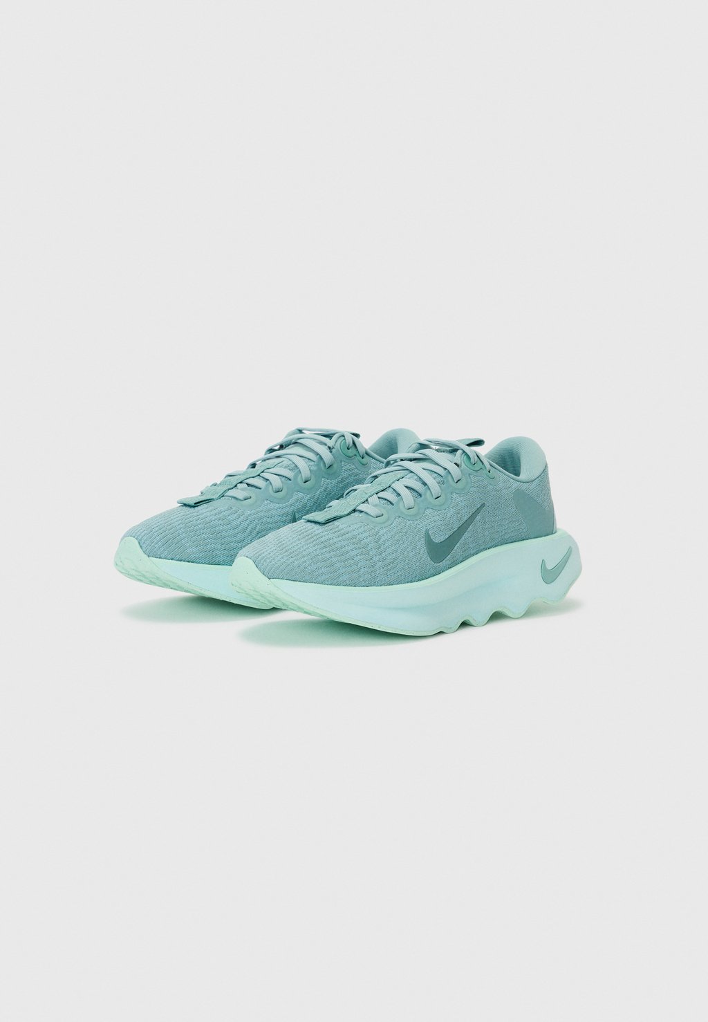 Кроссовки для бега MOTIVA Nike Performance, светло-зеленый — фото 2
