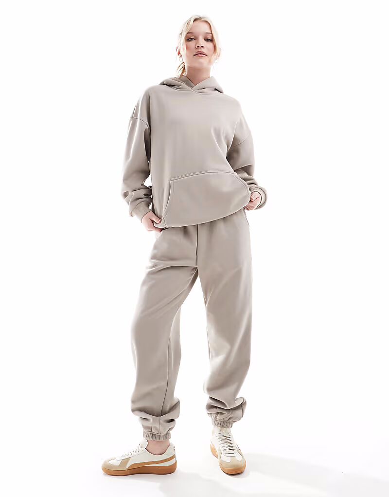 

Джоггеры South Beach Cuffed в камне