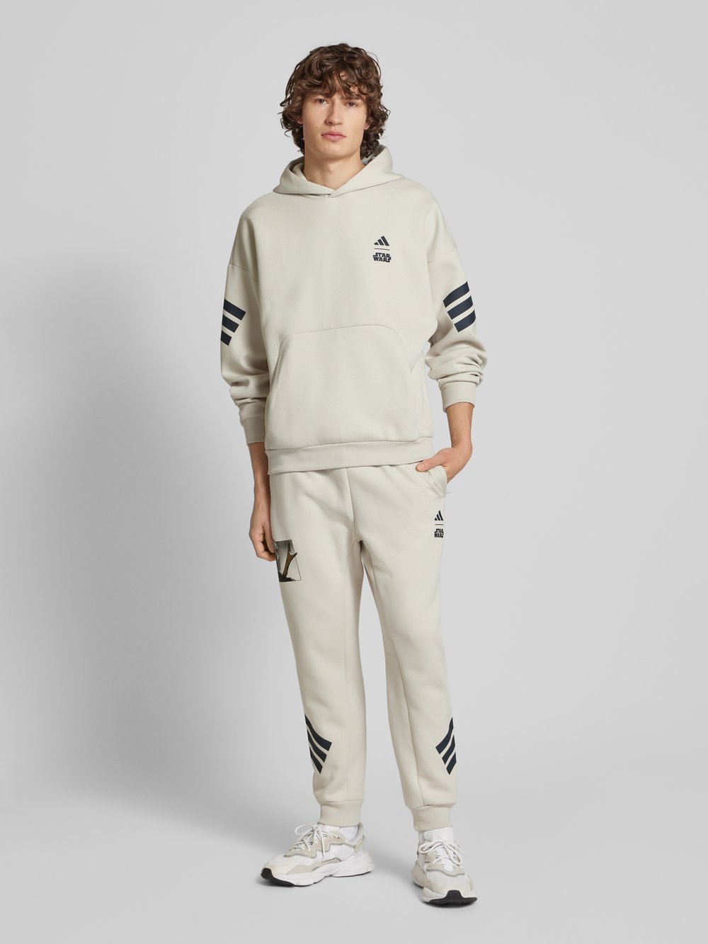 

Спортивные брюки с эластичным поясом ADIDAS SPORTSWEAR, бежевый