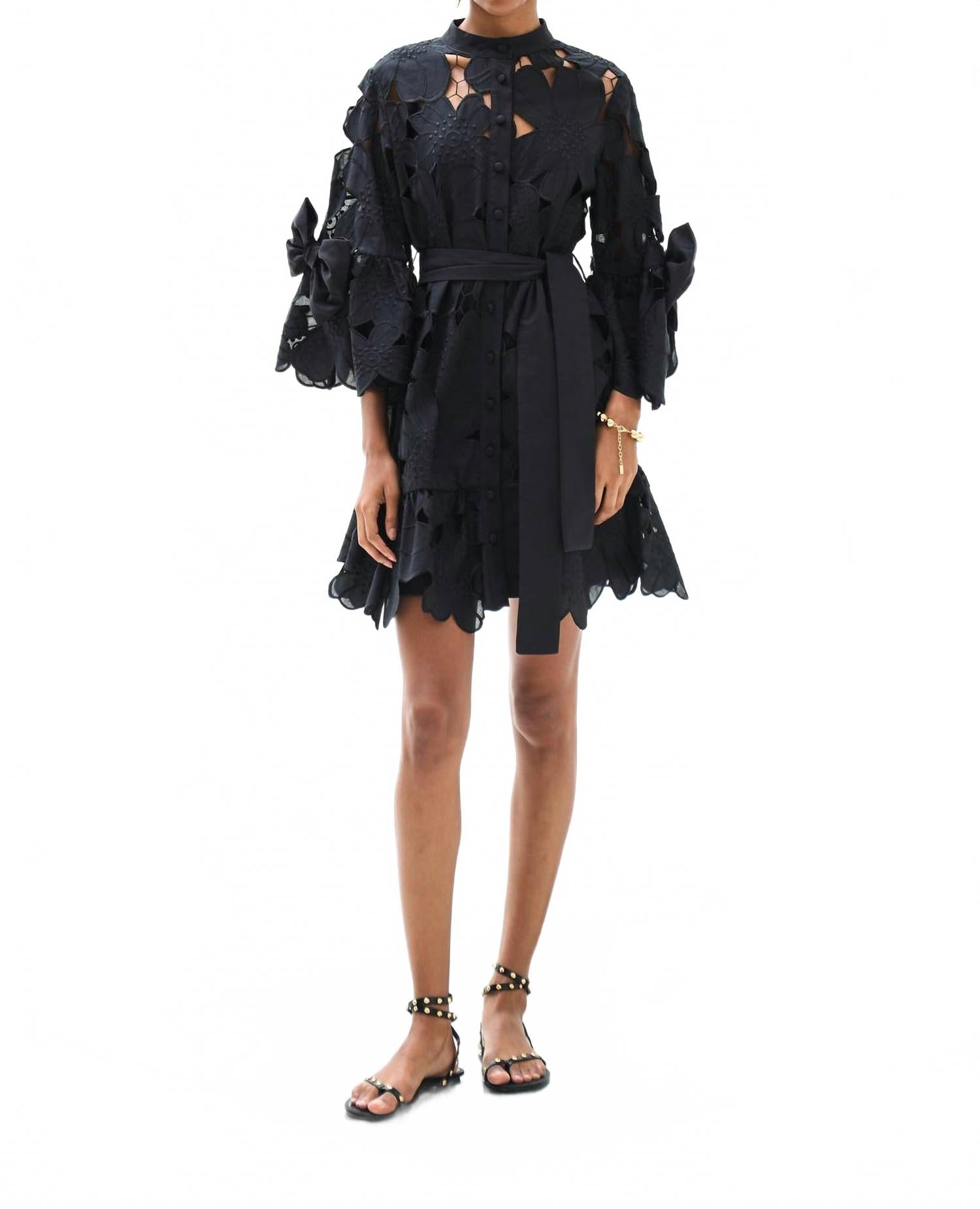 

Ксанфиппи мини-платье в черном цвете Lace The Label