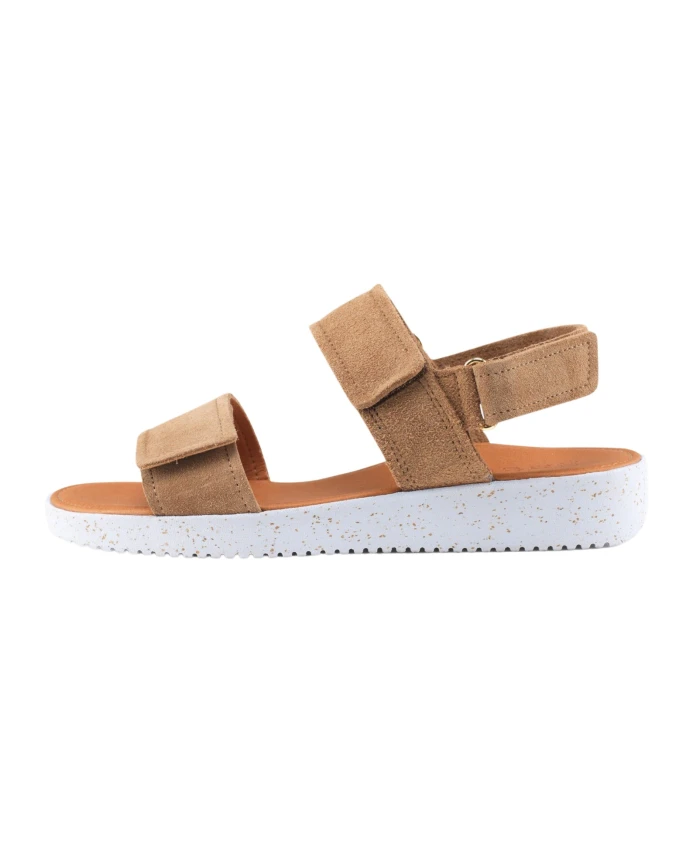 

Замшевые сандалии Karen цвета ириски Nature Footwear, бежевый
