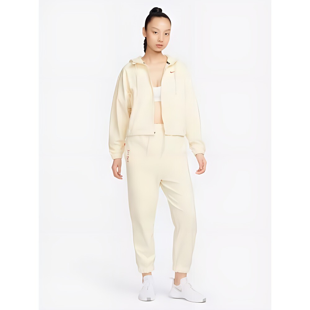 Женская бархатная куртка Nike, цвет Coconut Milk — фото 4