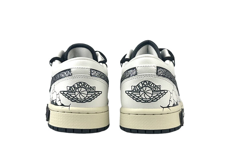 Jordan Air Jordan 1 Vintage Баскетбольные кроссовки унисекс, Black — фото 3