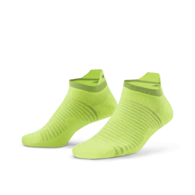 

Носки Nike Spark Lightweight No-Show Running, цвет Volt/Reflect Silver