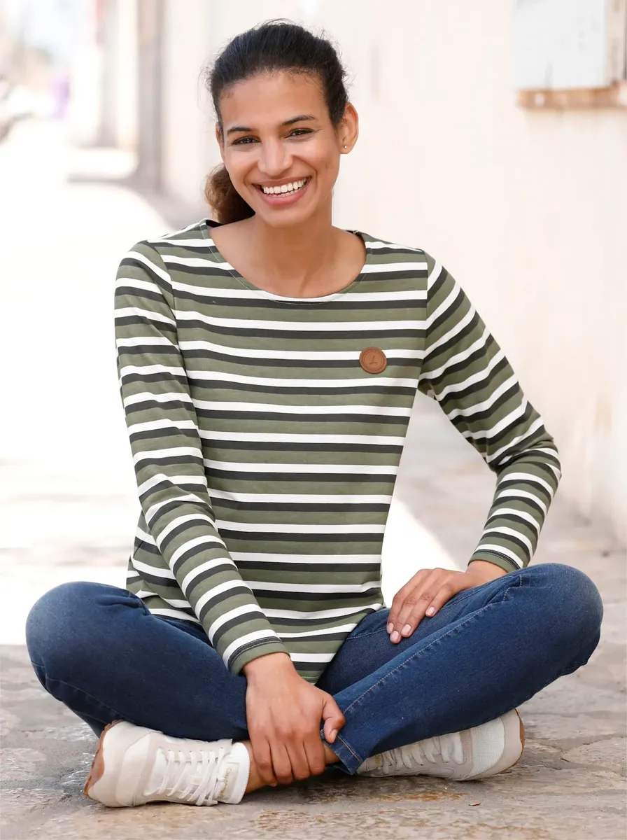 

Толстовка в стиле casual Casual Looks, хаки