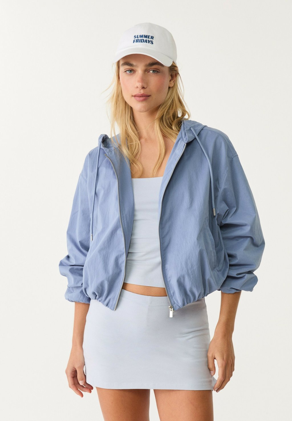

Легкая куртка BALLOON FIT Stradivarius, светло-голубой