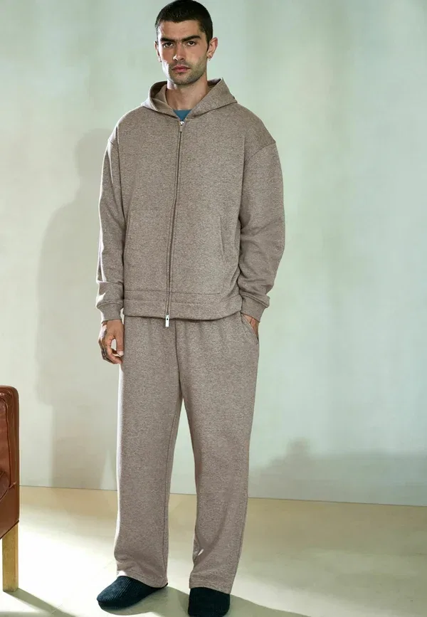 Спортивные штаны Regular fit Next, цвет нейтральный камень — фото 2