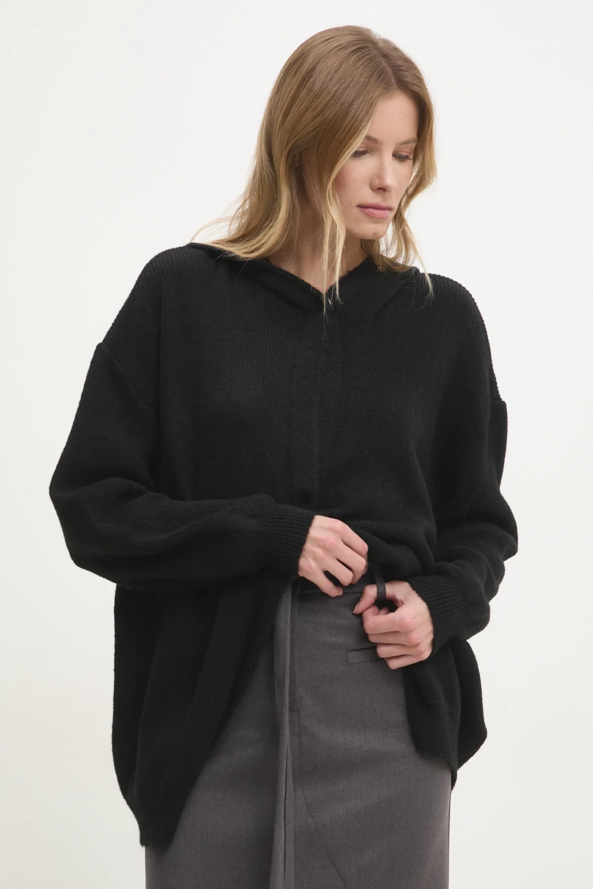 

Шерстяной кардиган Answear Lab, черный