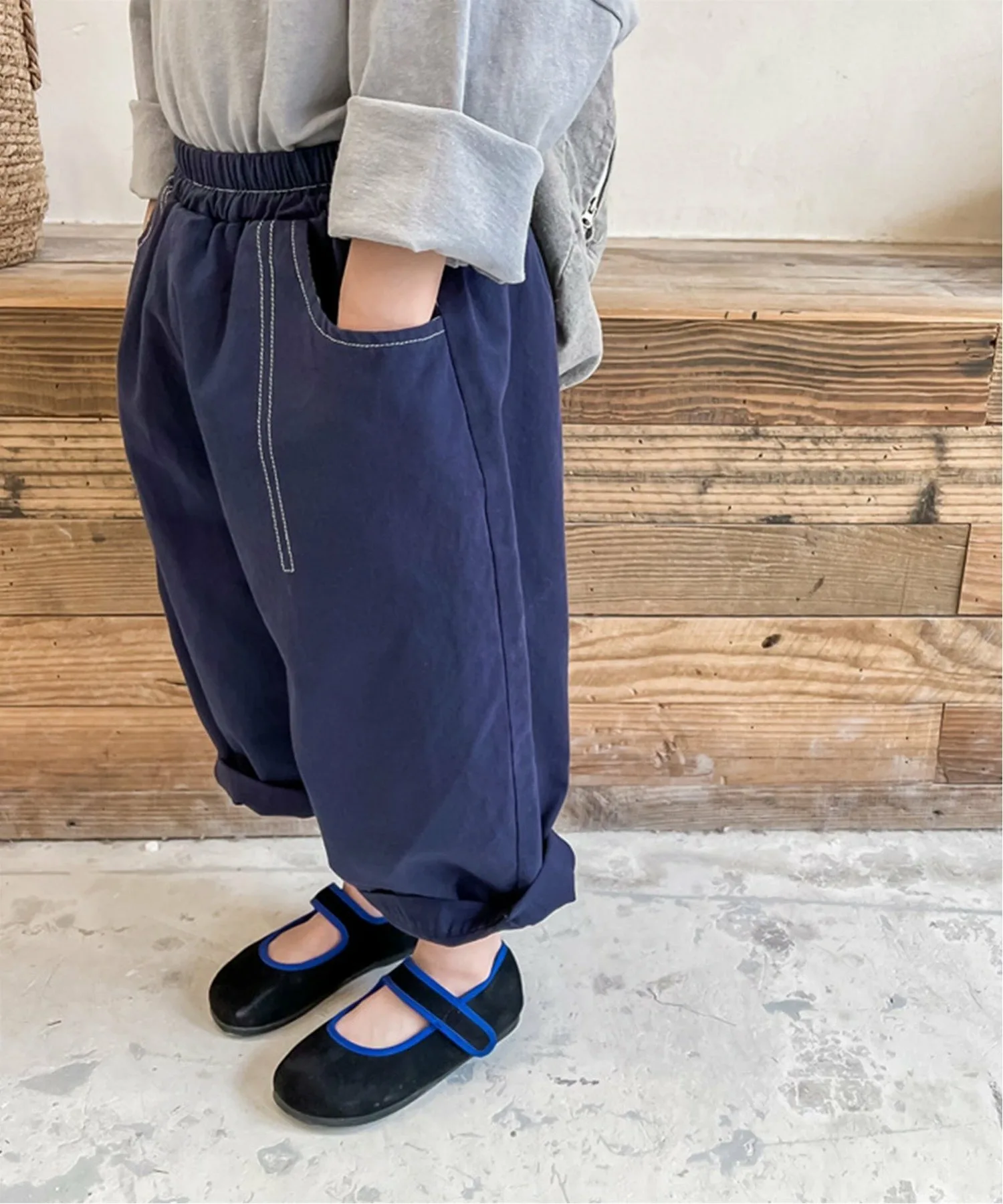 Детские корейские брюки-клеш с декоративной вышивкой /(K) [aimoha-KIDS-] Aimoha Kids, blue — фото 4