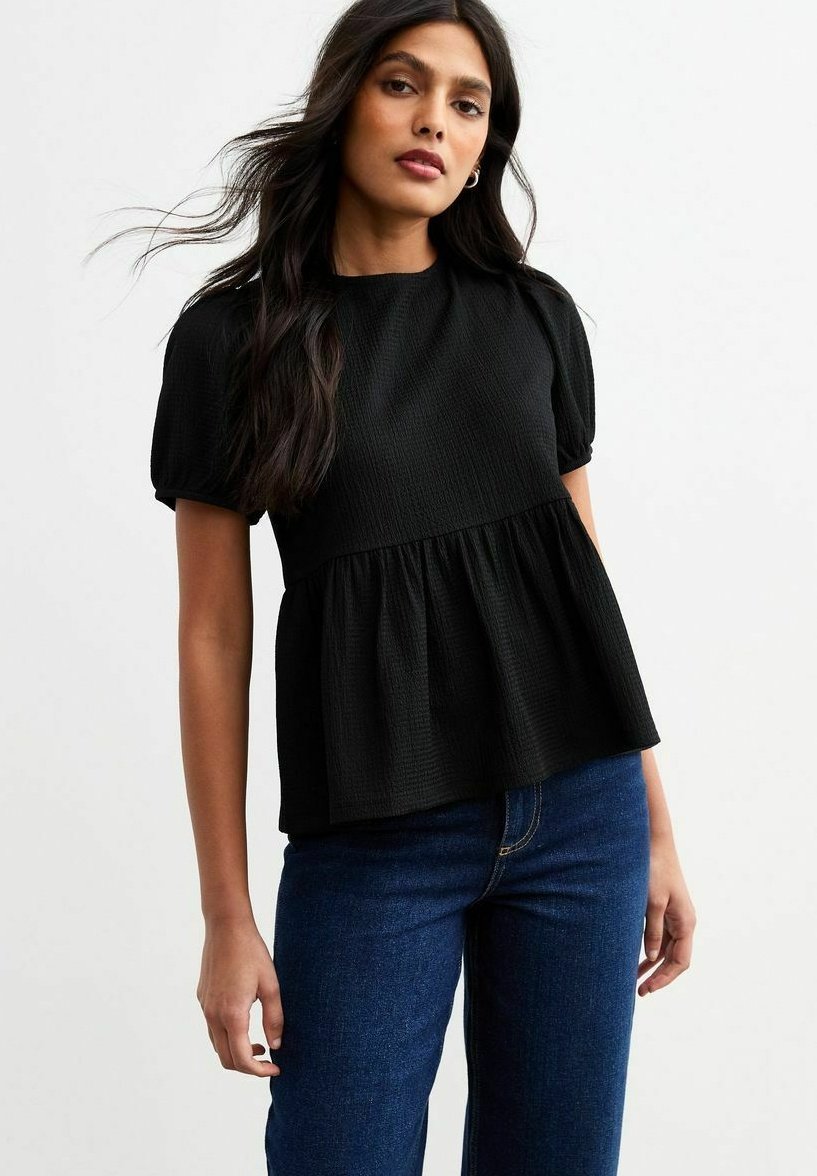 

Базовая футболка CRINKLED TIE BACK PEPLUM New Look, черный