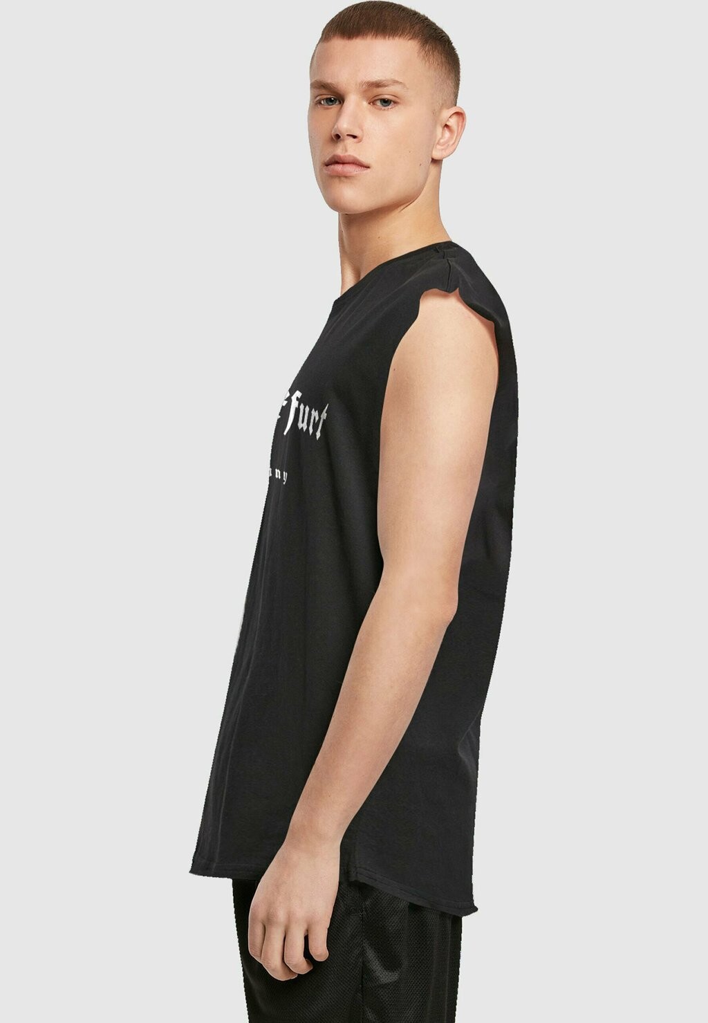 

Топ FRANKFURT X SLEEVELESS Merchcode, черный