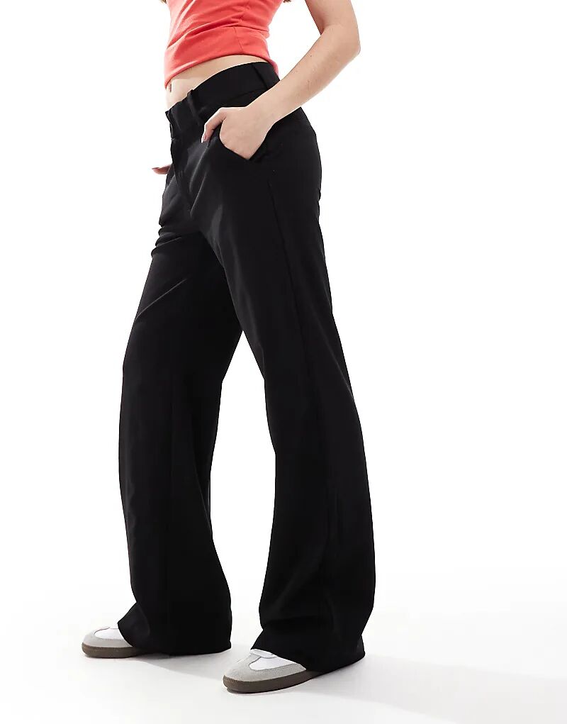 

Костюмные брюки Cotton On Luis черного цвета Cotton On
