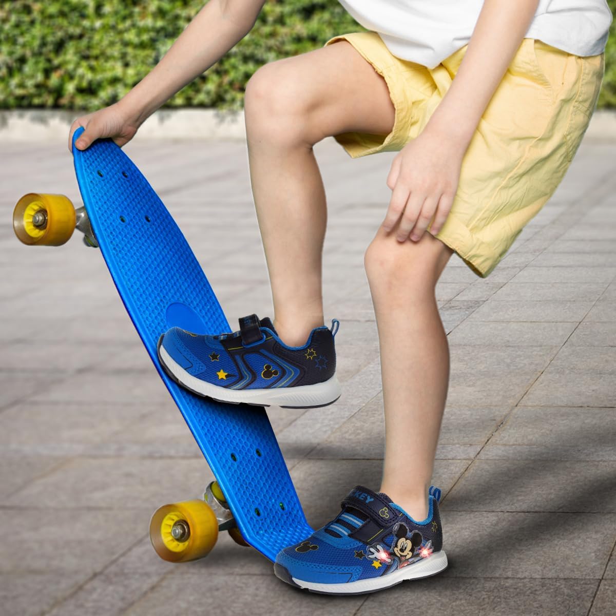 Кроссовки для детей и подростков Josmo Unisex - Мальчишковые туфли с Майкки Маус, без шнурков, с подсветкой (для малышей/маленьких детей), синий — фото 3