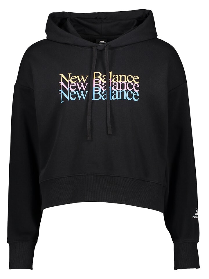 

Худи New Balance Essentials Celebrate, черный