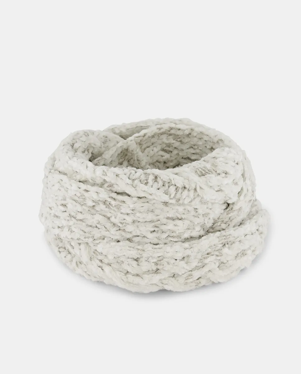 

Воротник из шенилла с люрексом Green Coast, экрю